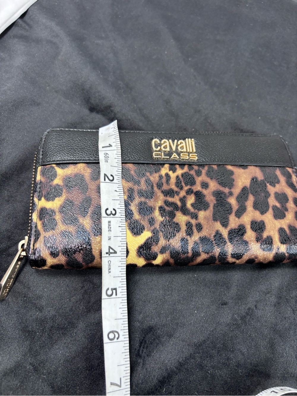 Cavalli Class Leopard Print Zip Around Wallet Black Pebbled Leather Animal Print - Picture 10 of 10